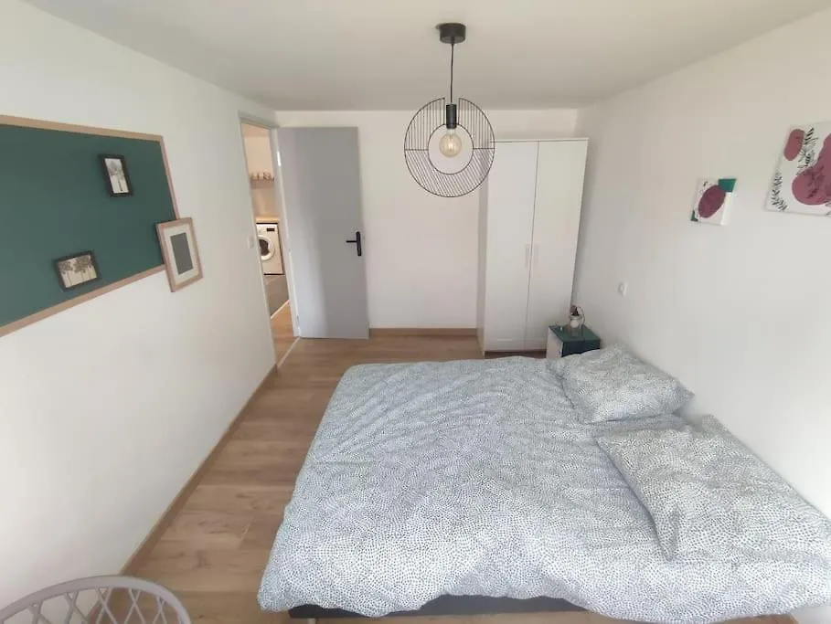 Appartement T2 Centre De Lourdes 0*,  Francia